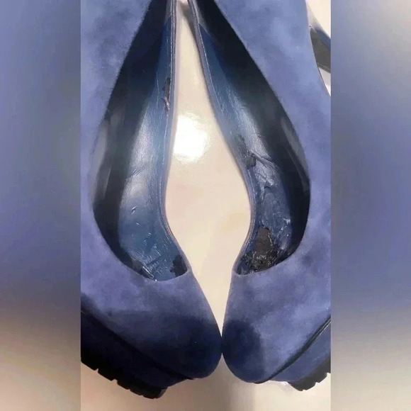 BCBG stylish trendy day 2 nite platform blue suede leather stiletto heel 8.5 - Picture 6 of 6